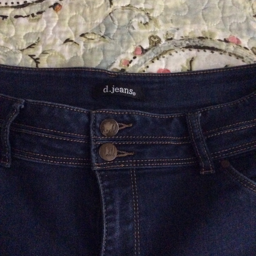 D. Jeans Blue Skinny Jeans